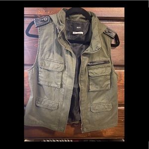 BDH Urban Outfitters VEST